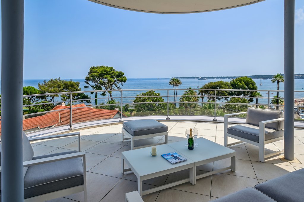 Apartment in Cannes, Provence-Alpes-Côte d'Azur, France 1 - 13719383