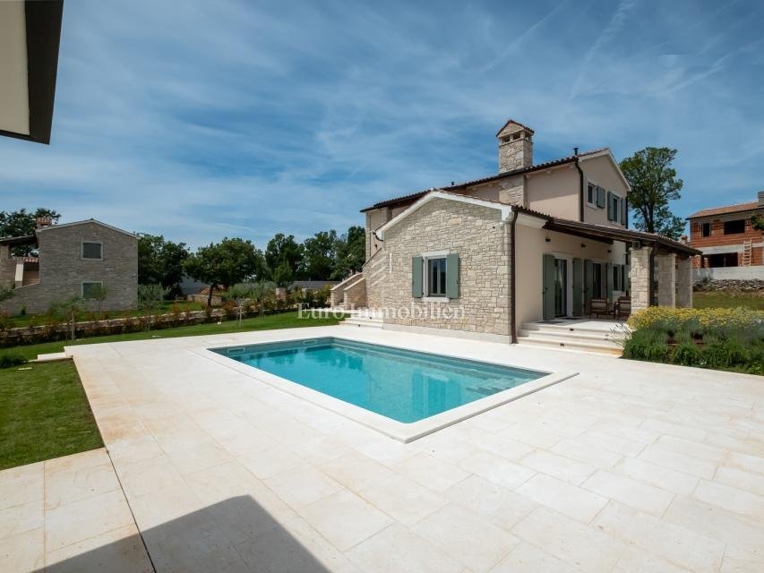House in Butkovici, Svetvincenat, Istria County, Croatia 2 - 18185335