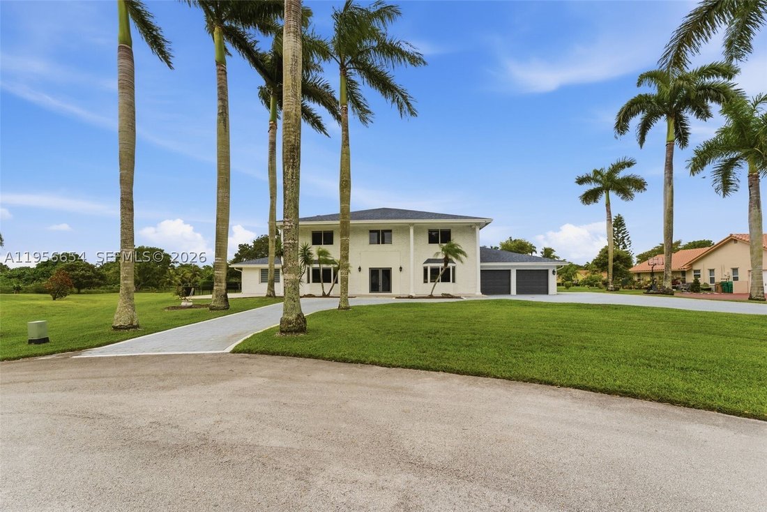 House in Davie, Florida, United States 3 - 17059411