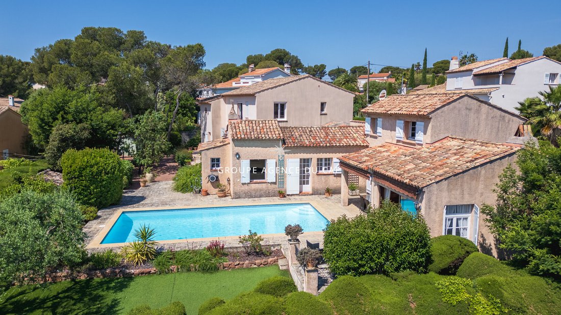 Villa in Boulouris, Saint-Raphaël, France 5 - 18182791