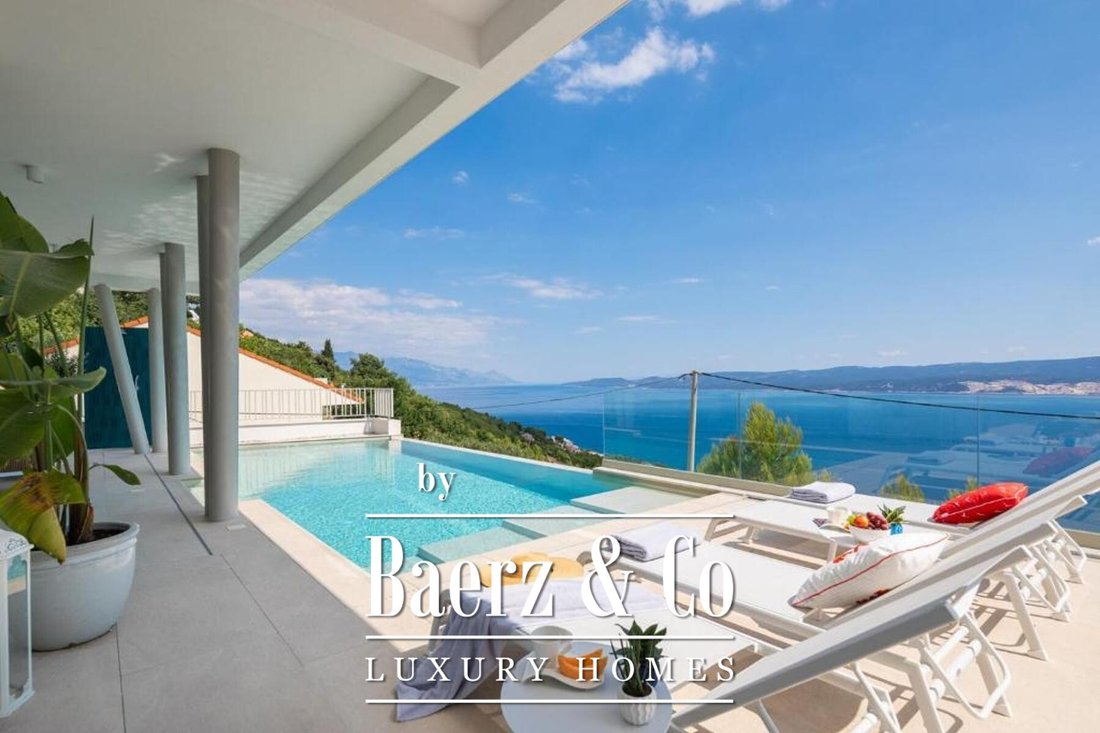 Villa in Grad Omis, Split-Dalmatia County, Croatia 1 - 18184238