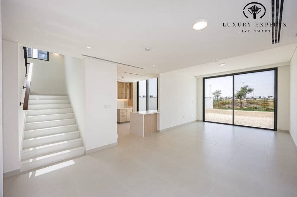 Villa in Al Yufrah 1, Al Yufrah, Dubai 5 - 18184701