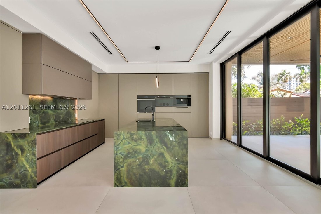 House in Miami, Florida, United States 1 - 17820213