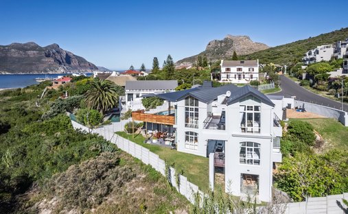 House in Cape Town, Western Cape, South Africa 1