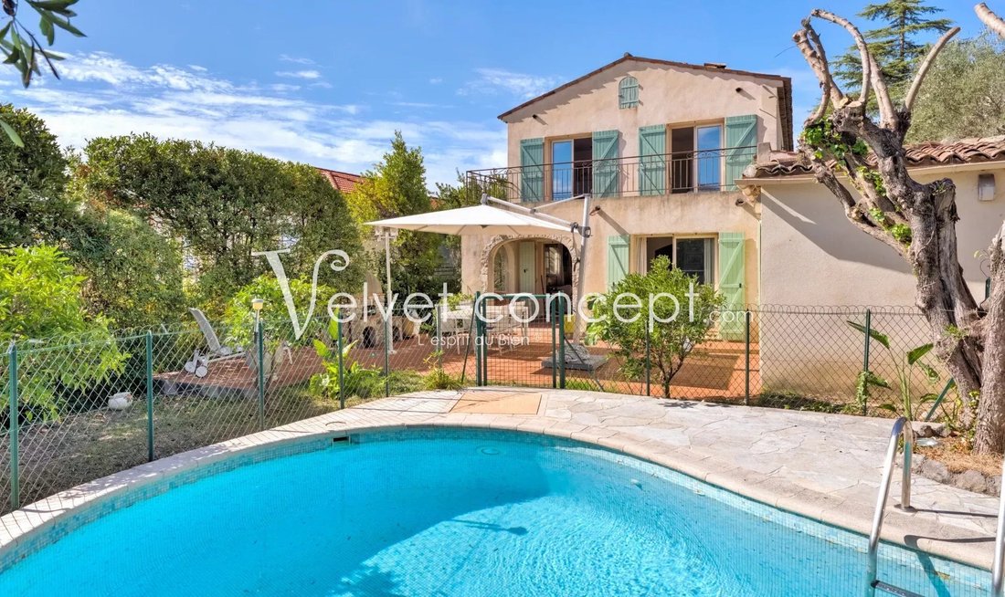 Villa in Cougoussoles, Le Cannet, France 1 - 18182600