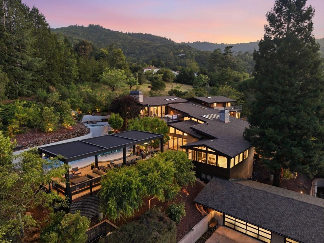 House in Saratoga, California, United States 1 - 18182694