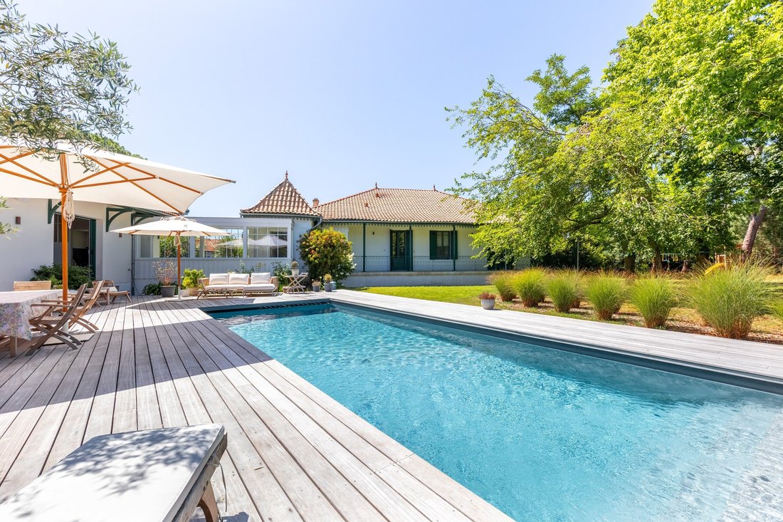 House in Centre Ville, Gujan-Mestras, France 4 - 18112365