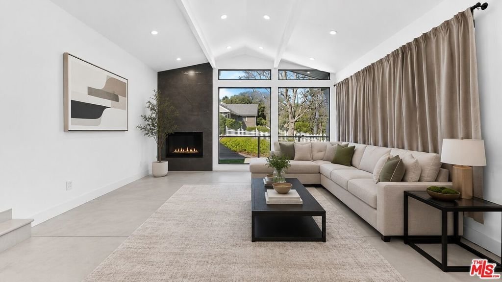 House in Los Angeles, California, United States 5 - 18147811