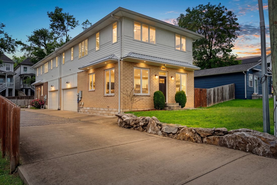 Co Op in Nashville, Tennessee, United States 1 - 18183749