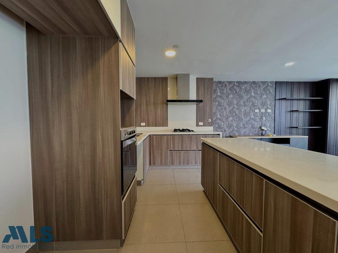 Apartment in Envigado, Antioquia, Colombia 4 - 18182206