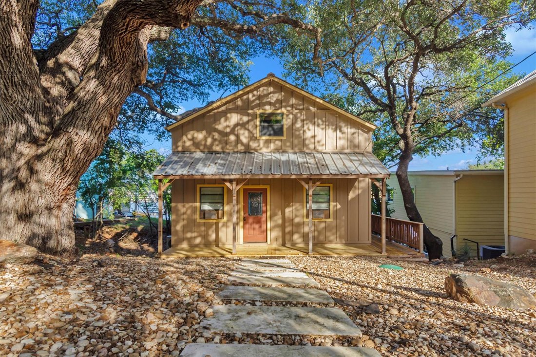 House in Llano, Texas, United States 1 - 18184481