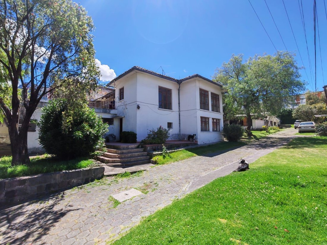 Terreno en Quito, Pichincha, Ecuador 3 - 18183253