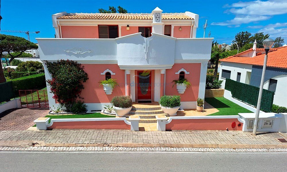 House in Quarteira, Algarve, Portugal 2 - 18185461