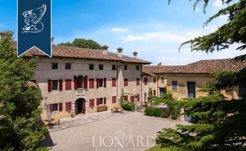 Villa a Santa Maria la Longa, Friuli-Venezia Giulia, Italia 1
