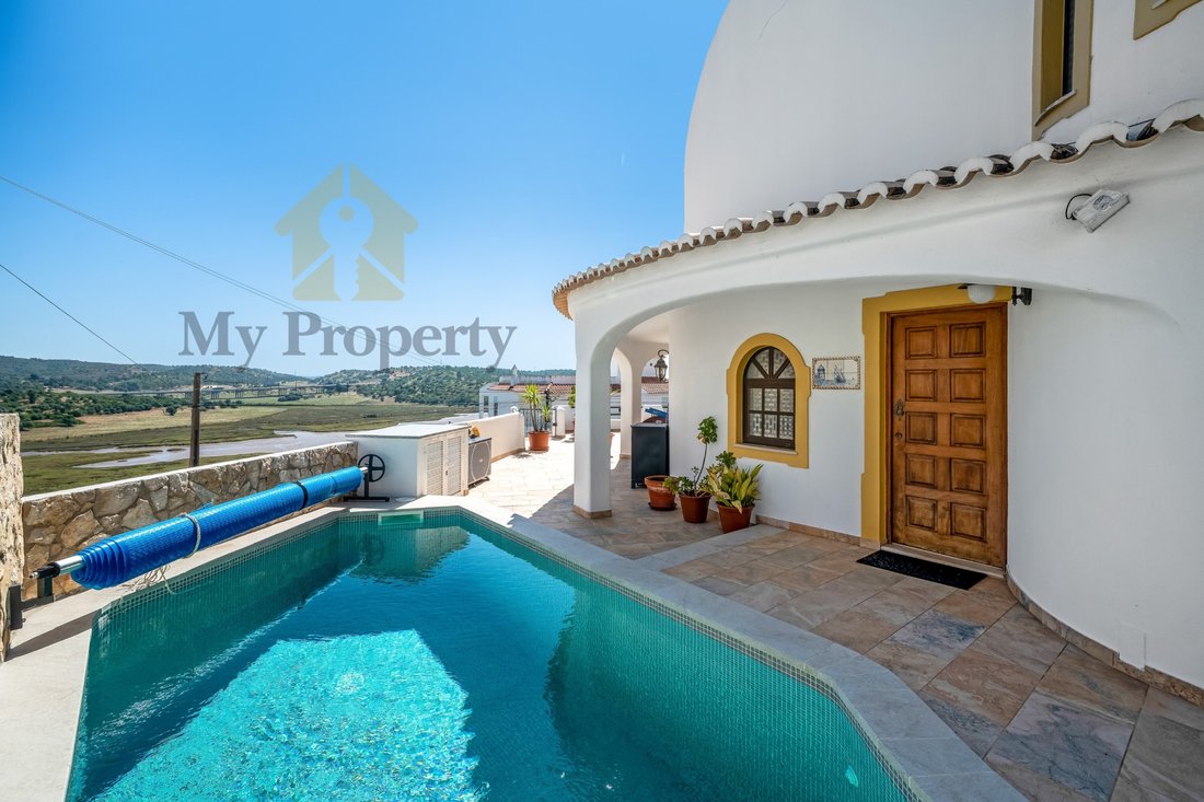House in Portimao, Algarve, Portugal 1 - 18185474