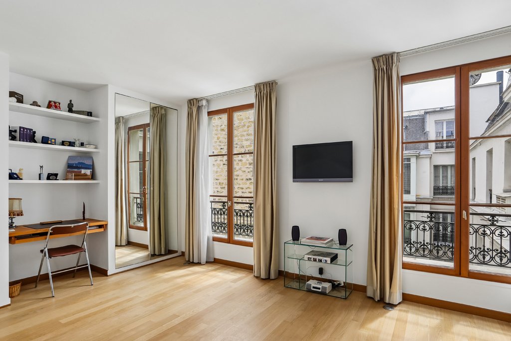 Apartment in Parc Monceau, Paris 8e Arrondissement, Paris 4 - 18182460