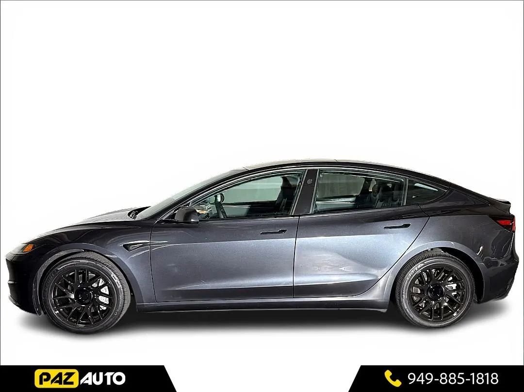 Sedan in Laguna Hills, CA, United States 2 - 18185686