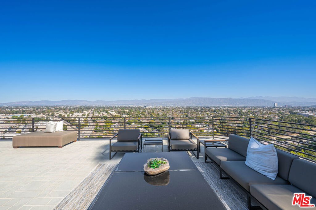 House in Los Angeles, California, United States 1 - 18185001