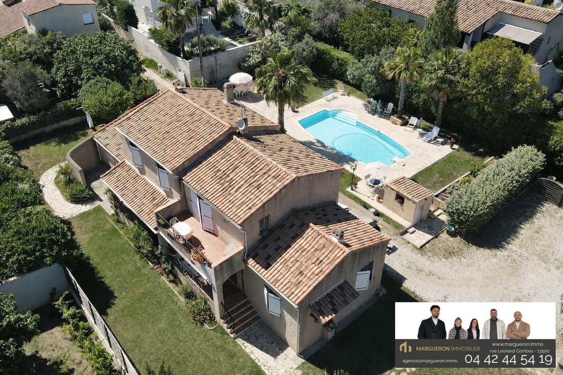 Villa in Le Village-L'Esperon, Sausset-les-Pins, France 1 - 18186198