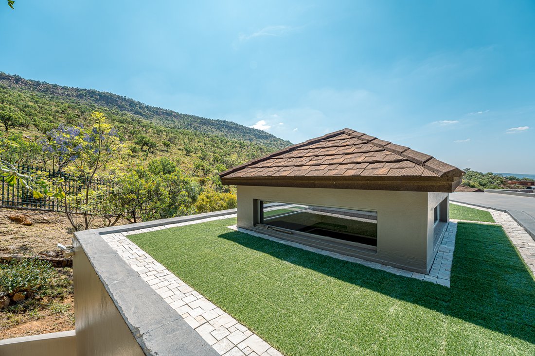 House in Featherbrooke Estate, Gauteng, South Africa 2 - 18182970