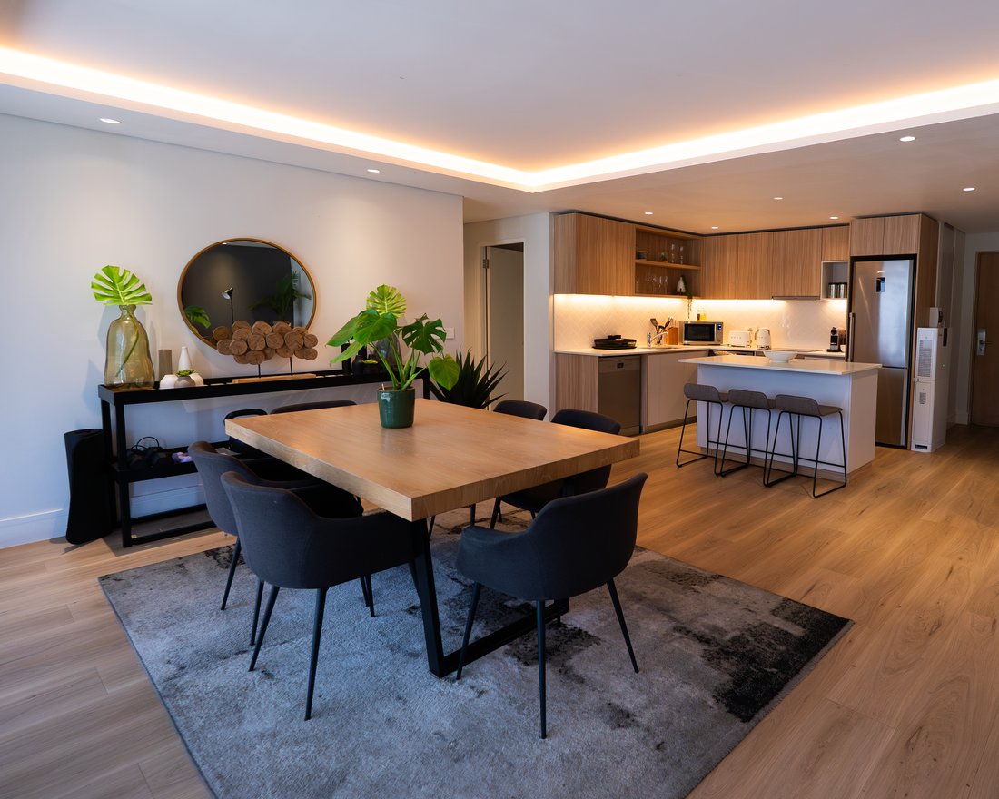 Apartment in Sea Point, Cape Town, South Africa 2 - 18182989
