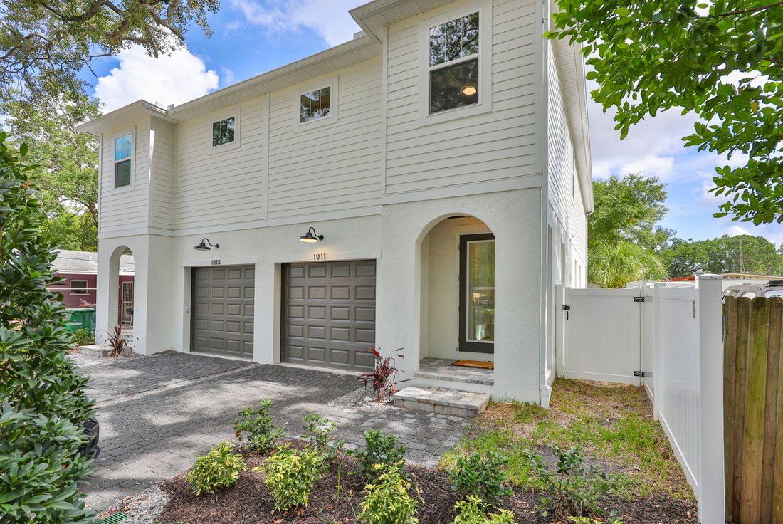 House in Tampa, Florida, United States 1 - 18182240