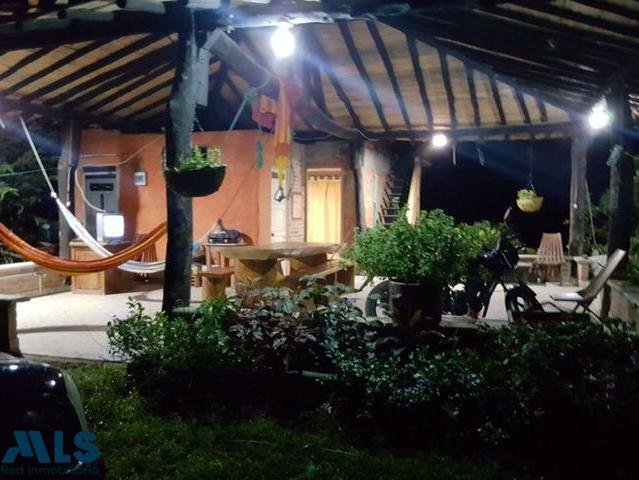 Finca in Santa Fe de Antioquia, Antioquia, Colombia 1 - 18182212