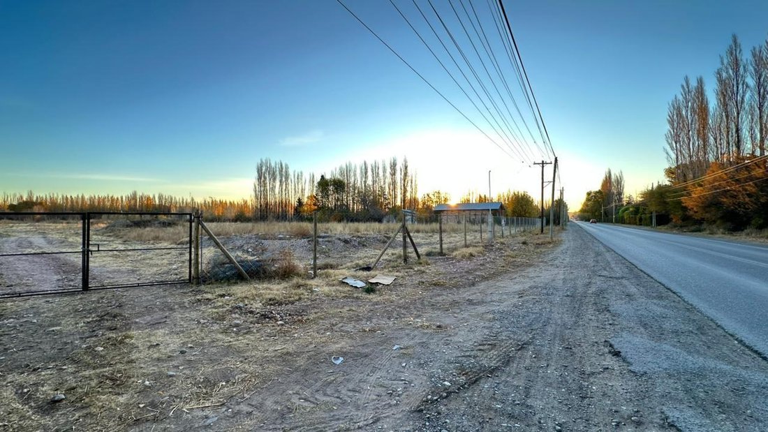 Land in Neuquen, Neuquen, Argentina 1 - 18182689