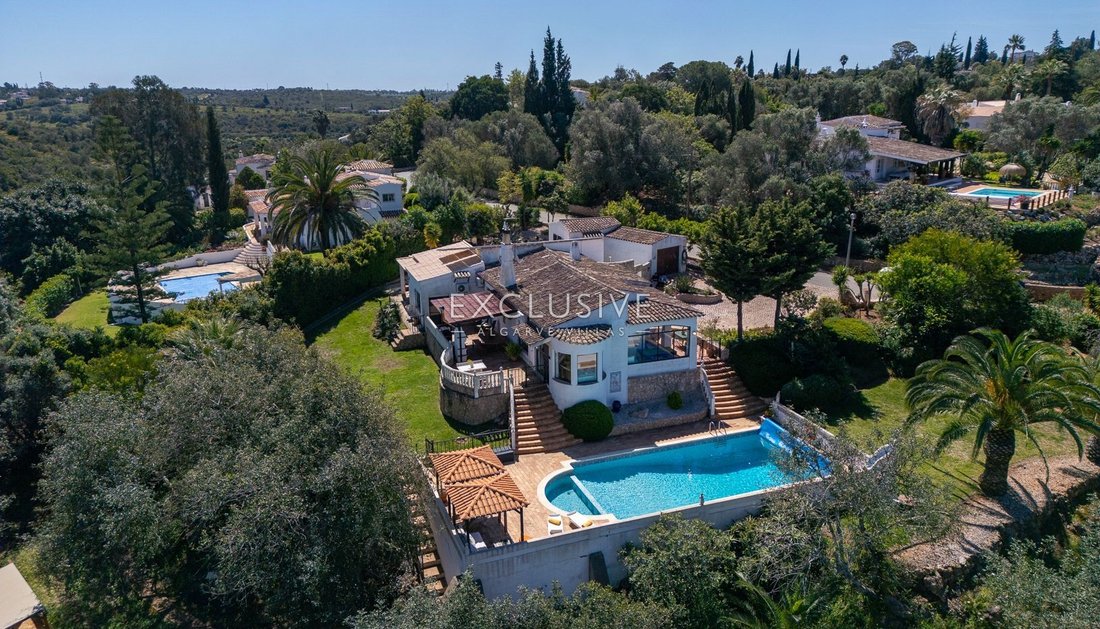 Villa in Mexilhoeira Grande, Algarve, Portugal 1 - 14916841