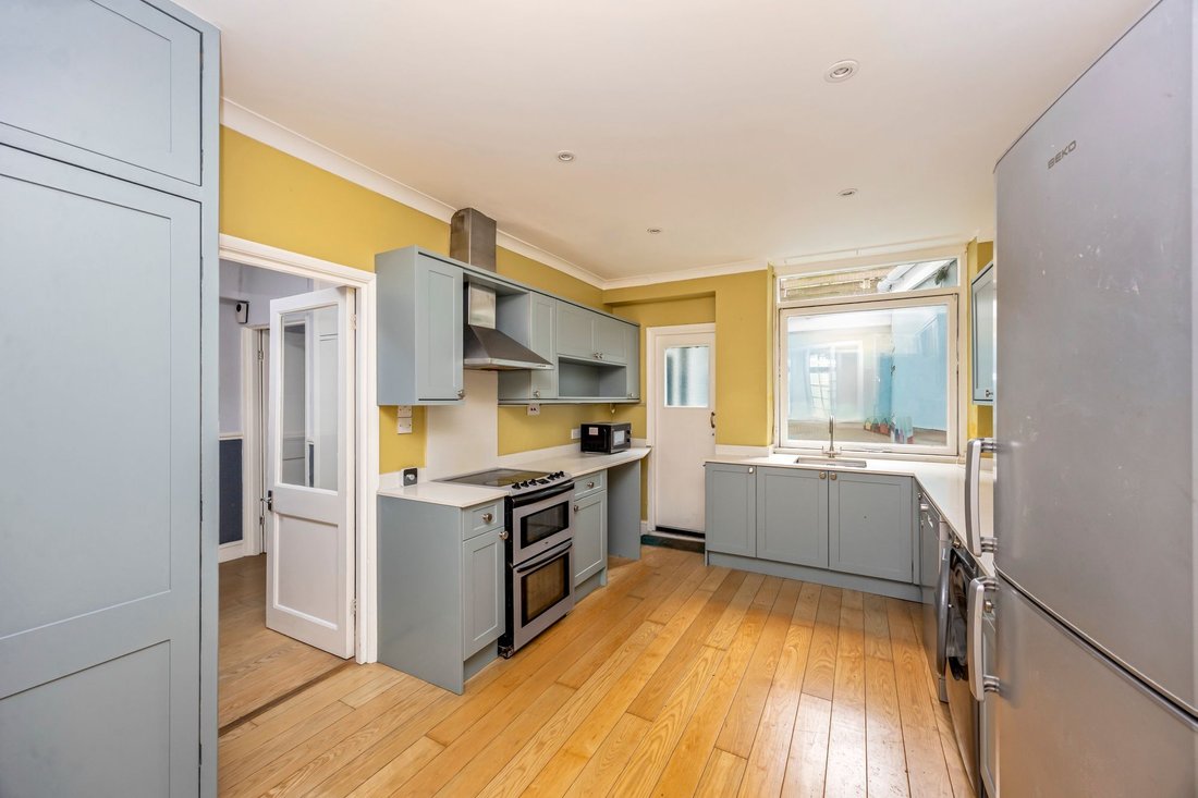 Apartment in Kingsway, Hove, England 2 - 18182362