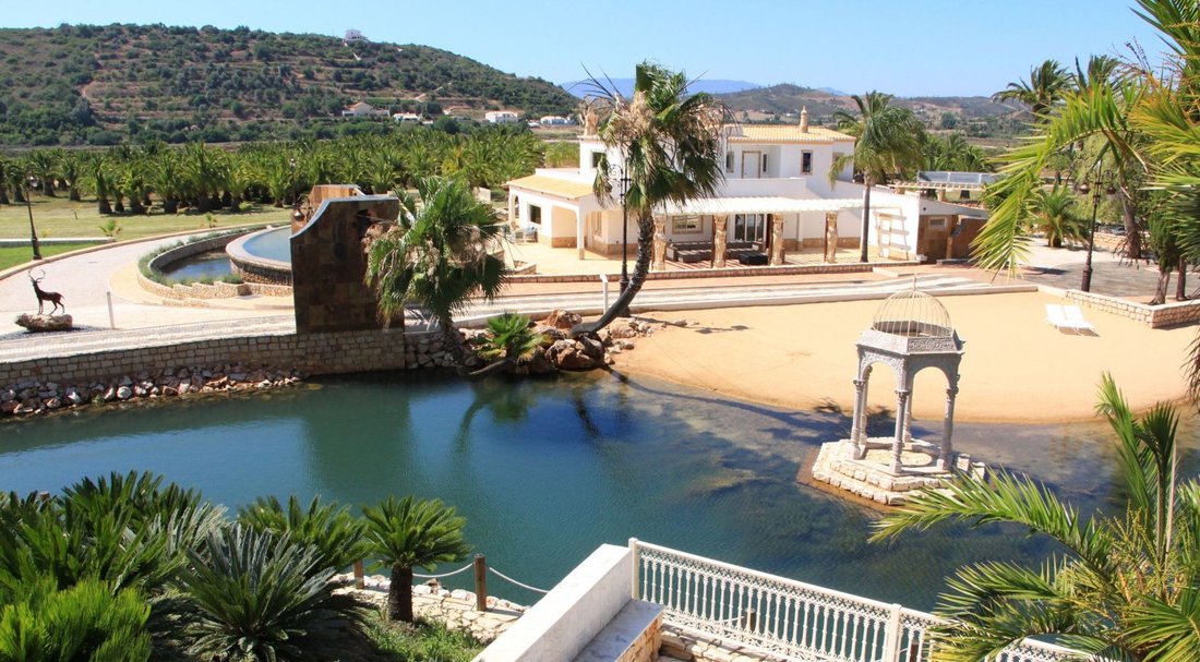 Villa in Silves, Algarve, Portugal 2 - 12408489