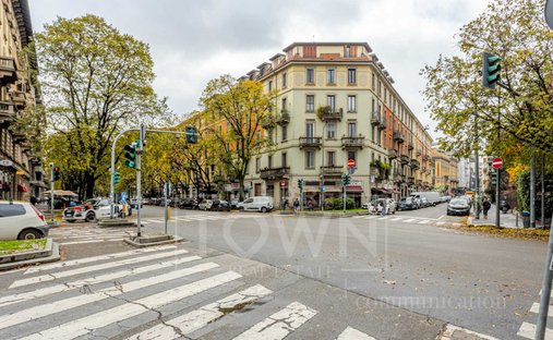 Apartment in Historic Center, Milan, Lombardy 1
