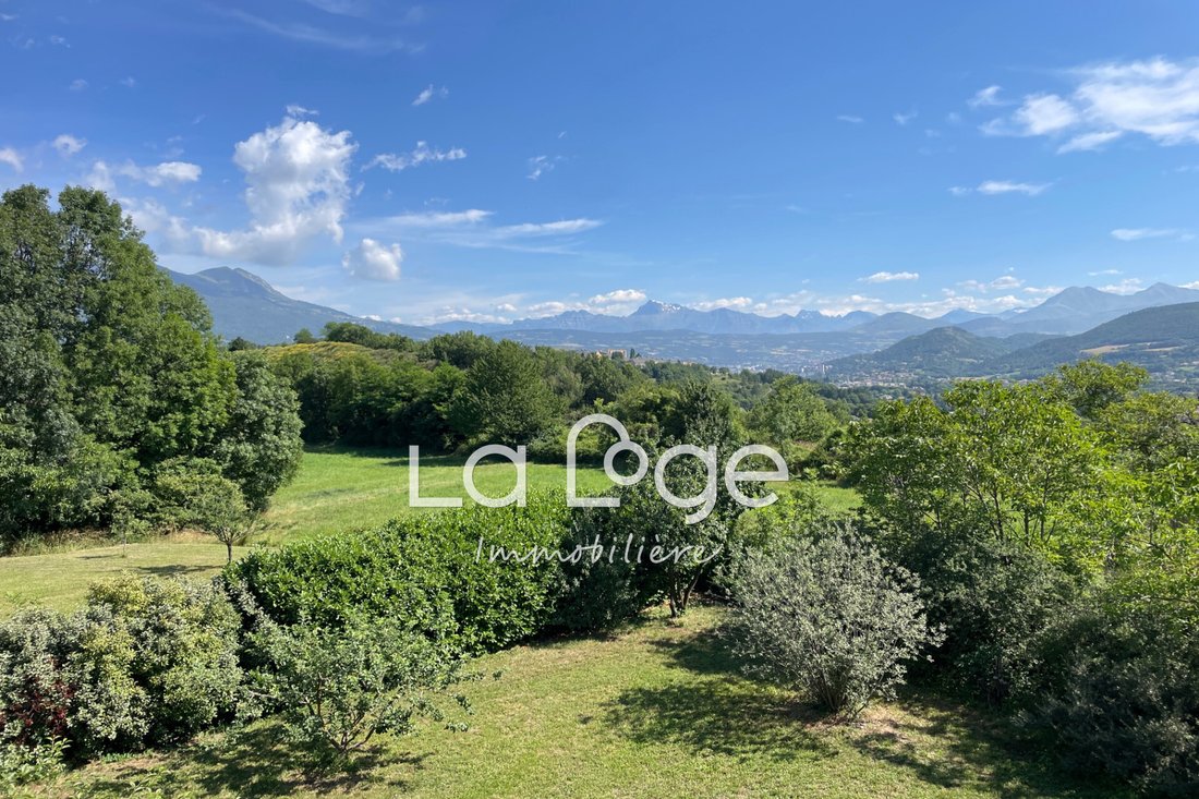 Villa in Gap, Provence-Alpes-Côte d'Azur, France 4 - 18182265