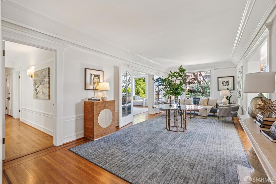 San Francisco, California, United States 5 - 18182777