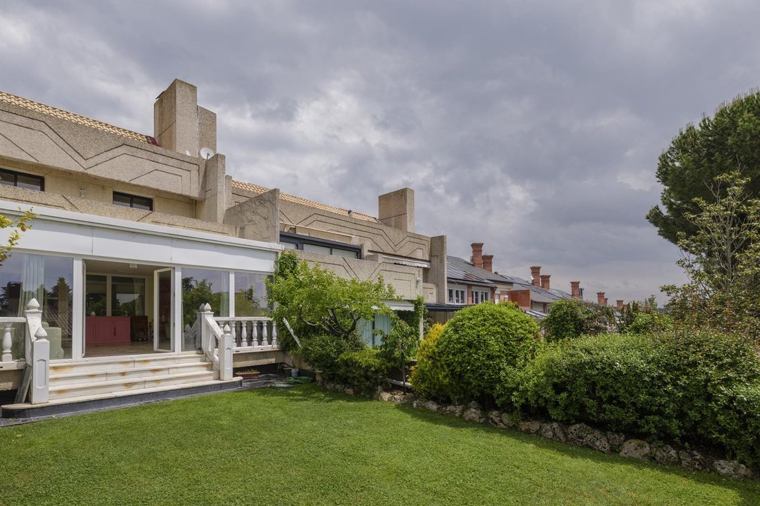 Villa in Boadilla del Monte, Comunidad de Madrid, Spain 5 - 18181954