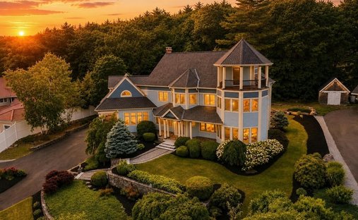 House in Leominster, Massachusetts, United States 1