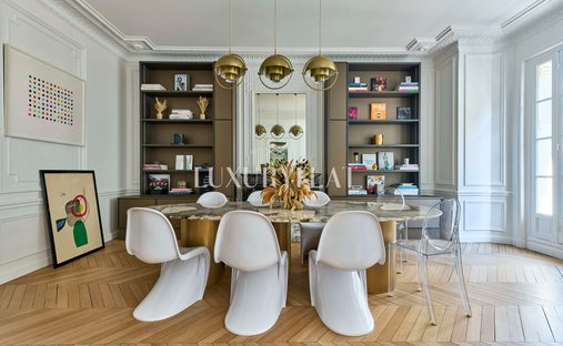 Apartment in Gros Caillou, Paris 7e Arrondissement, Paris 1