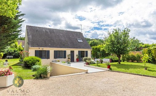 House in Thoiry, Ile-de-France, France 1
