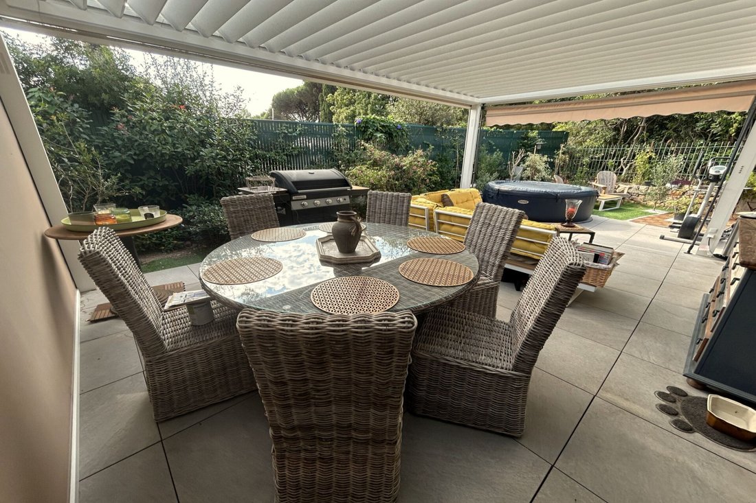 Apartment in Les Issambres, Roquebrune-sur-Argens, France 2 - 18182267
