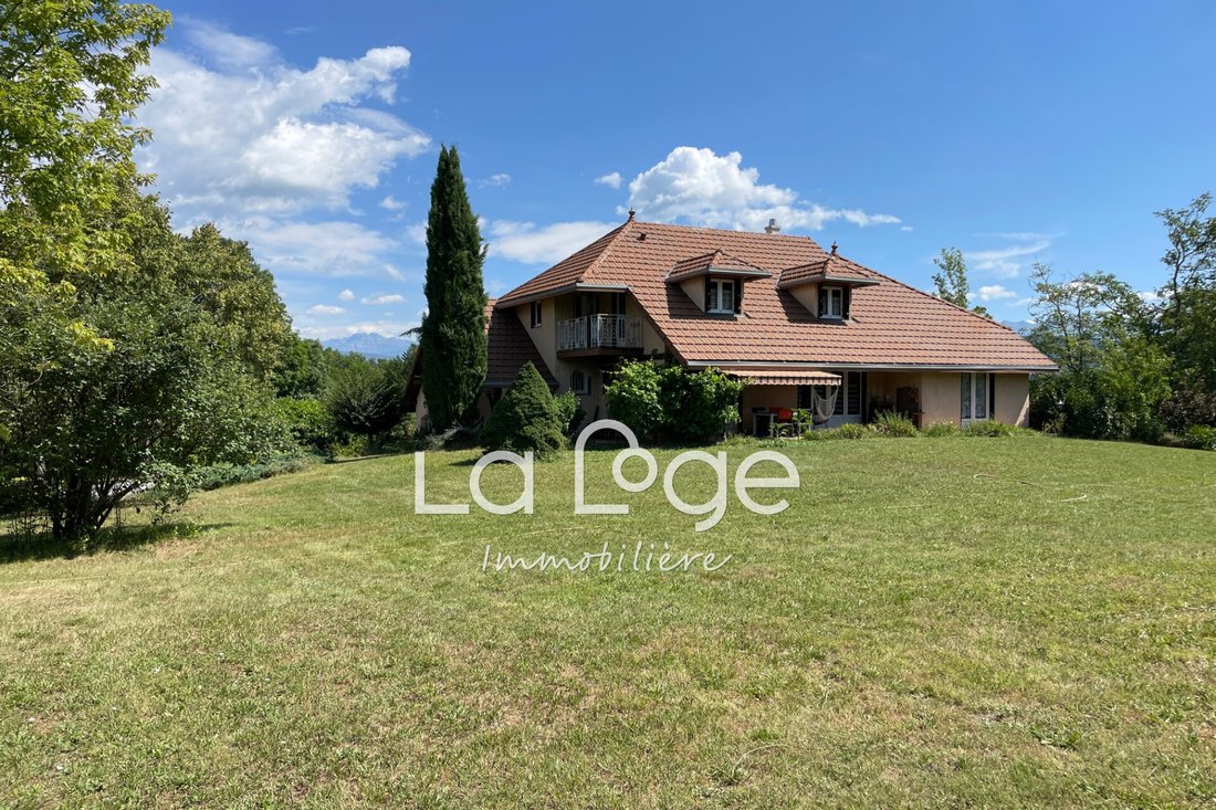 Villa in Gap, Provence-Alpes-Côte d'Azur, France 1 - 18182265
