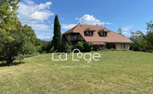 Villa in Gap, Provence-Alpes-Côte d'Azur, France 1