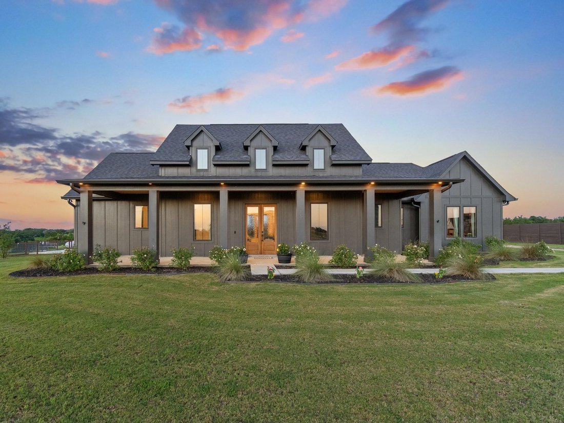 House in Schulenburg, Texas, United States 3 - 17326783