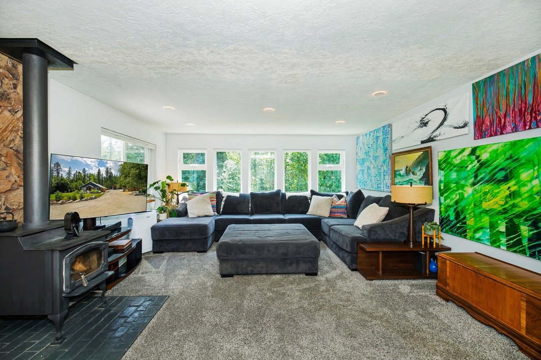 House in Sandpoint, Idaho, United States 2 - 18183402