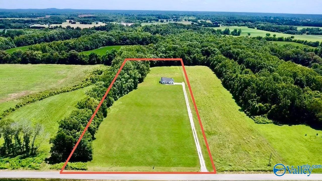 Farm Ranch in Ardmore, Tennessee, United States 3 - 18185209