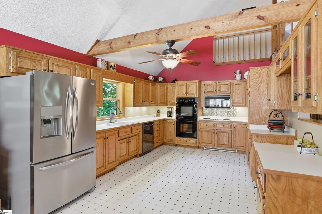 House in Travelers Rest, South Carolina, United States 2 - 18184716