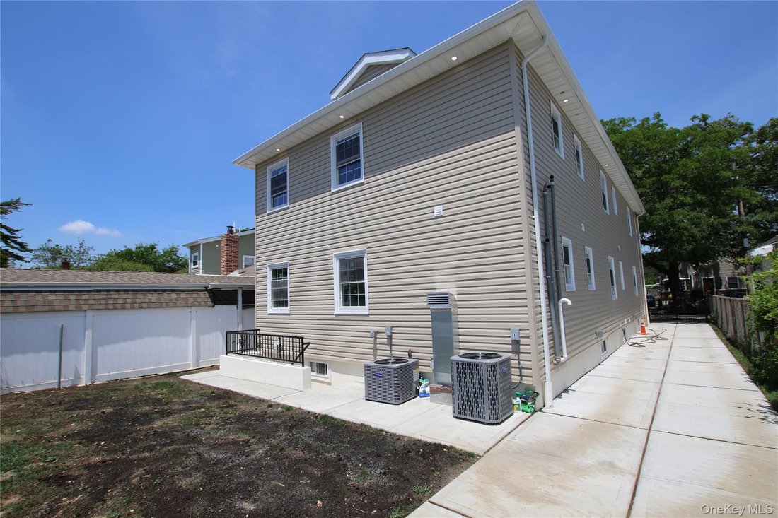 House in New York, New York, United States 5 - 18148124