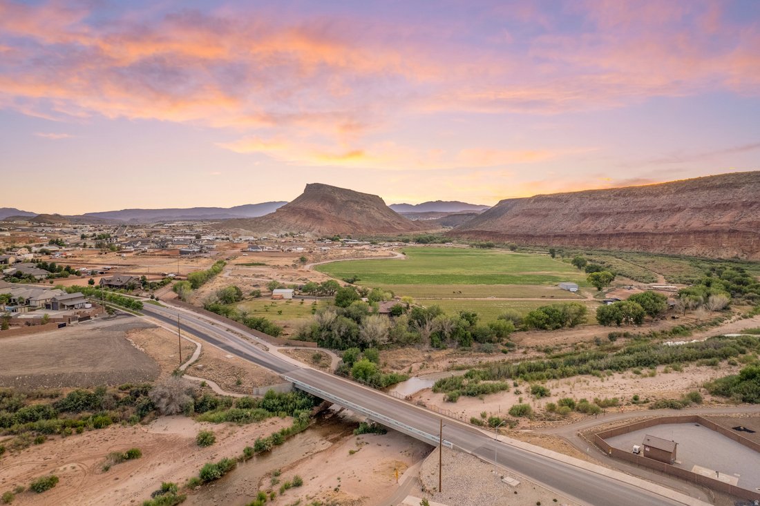 House in Washington, Utah, United States 2 - 18040238