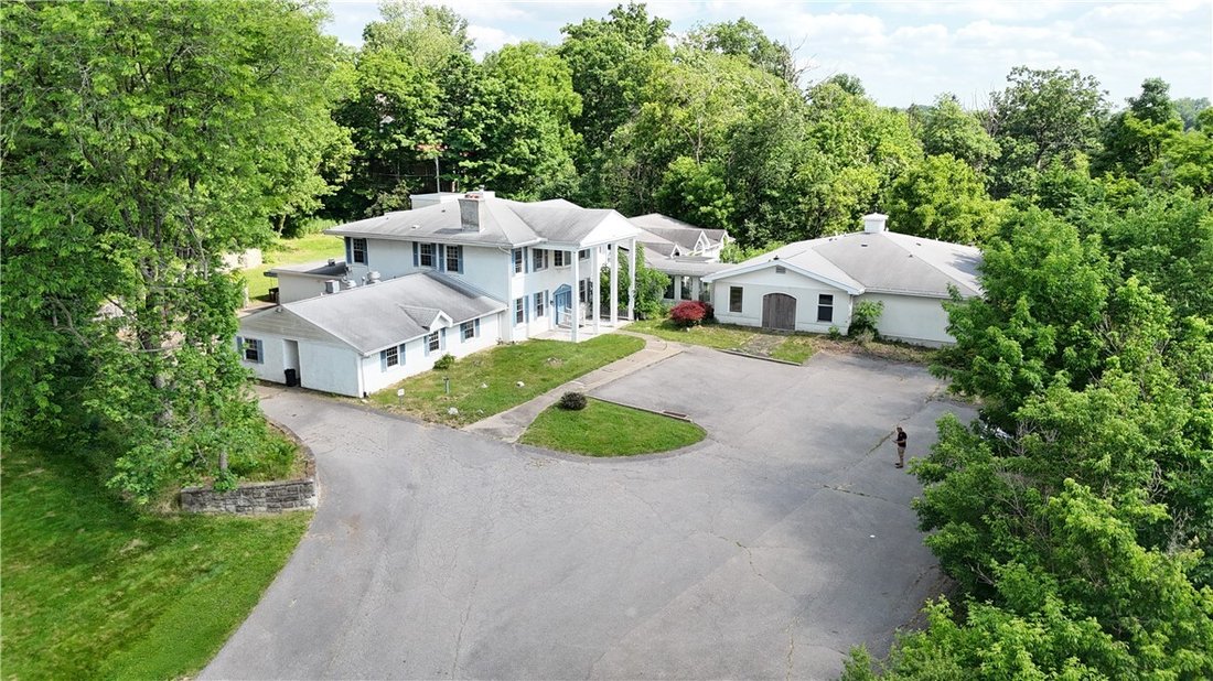 House in Bethel Park, Pennsylvania, United States 3 - 18183516