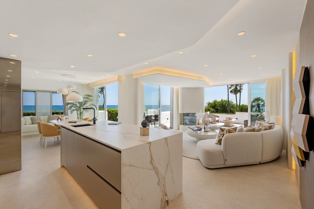Apartment in Estepona, Andalusia, Spain 4 - 18185583