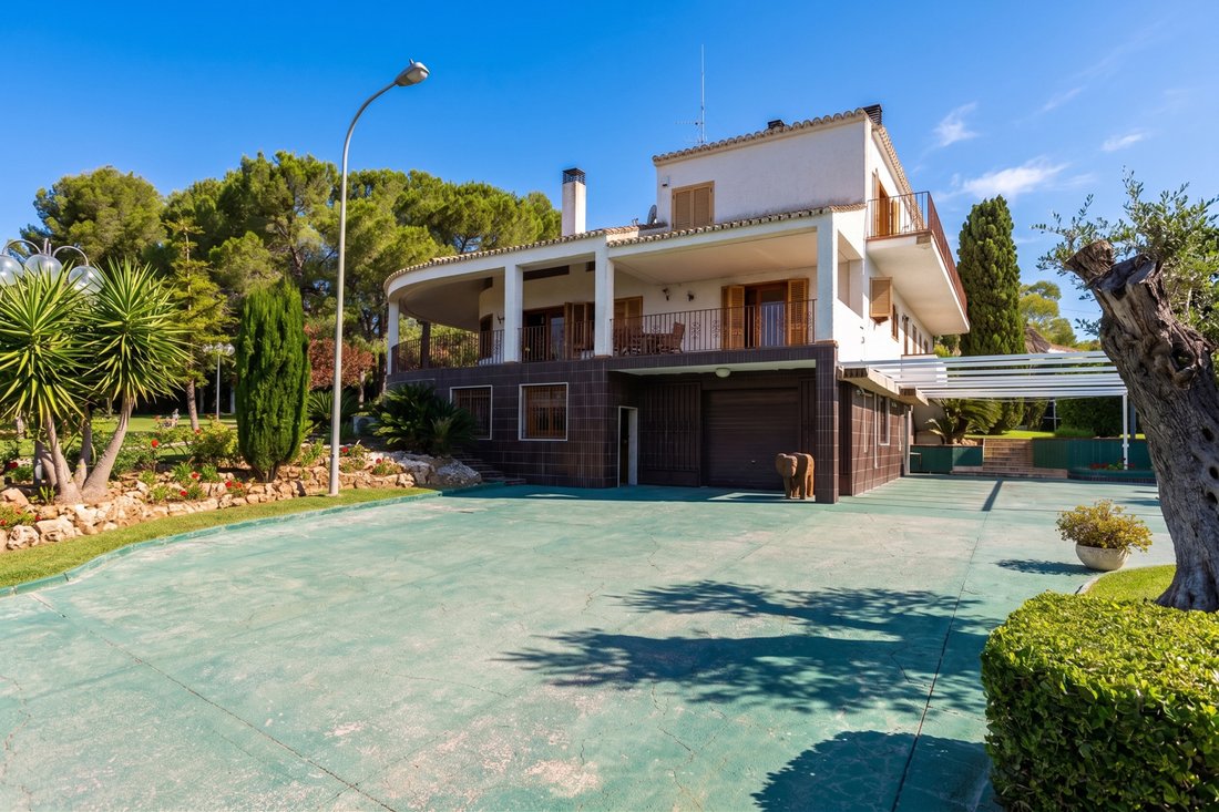 House in Chiva, Valencian Community, Spain 4 - 18185524